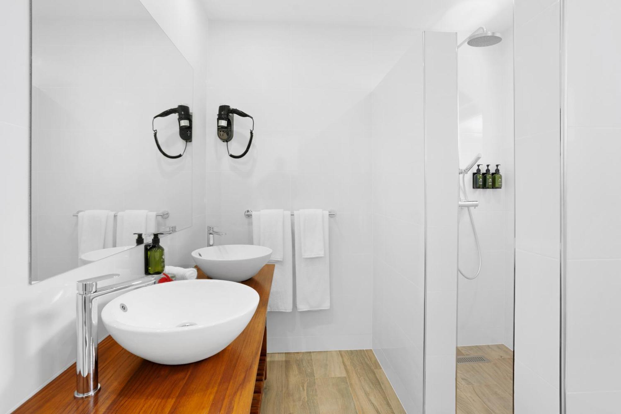 The Bay Seychelles Boutique Hotel And Apartments Anse a La Mouche エクステリア 写真