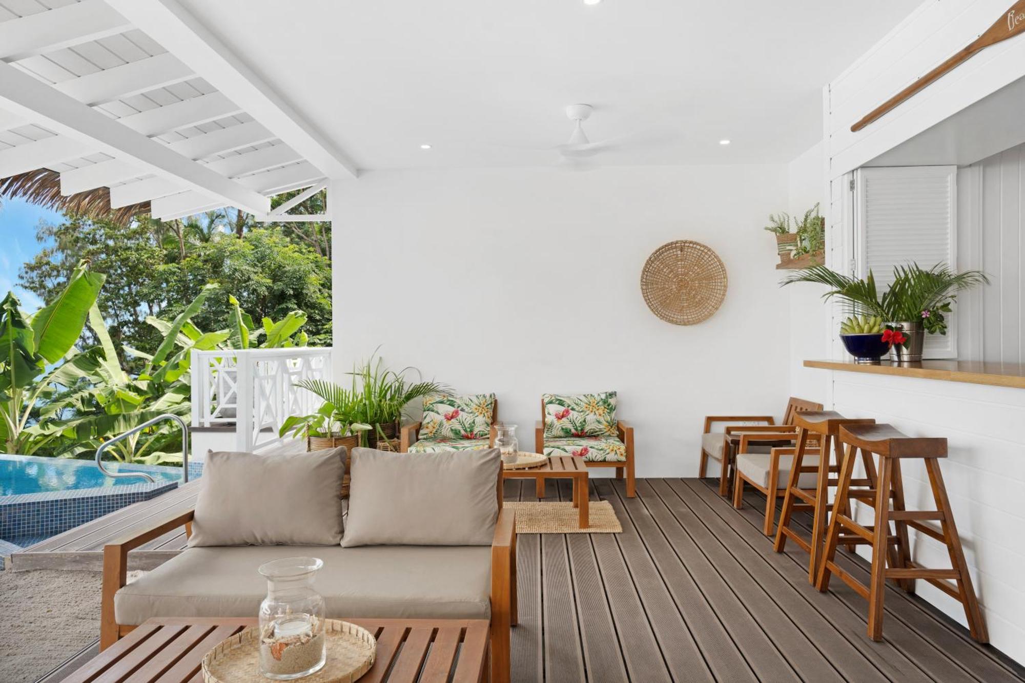 The Bay Seychelles Boutique Hotel And Apartments Anse a La Mouche エクステリア 写真
