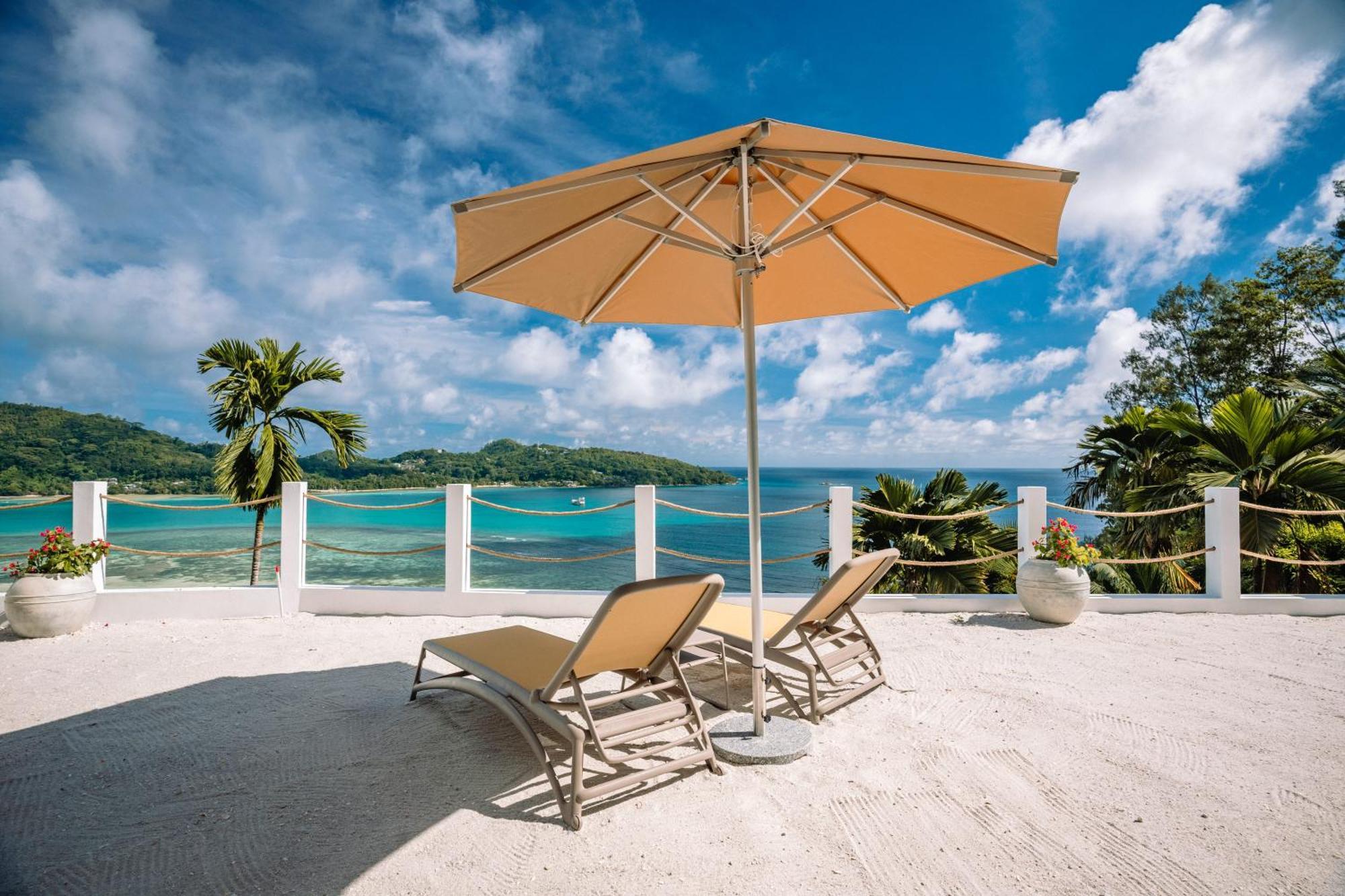 The Bay Seychelles Boutique Hotel And Apartments Anse a La Mouche エクステリア 写真